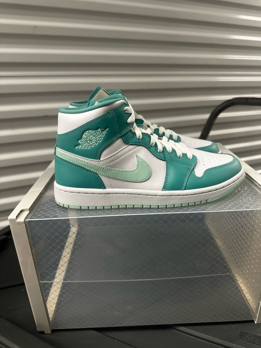 Nike Air Jordan 1 Mid Teal & White